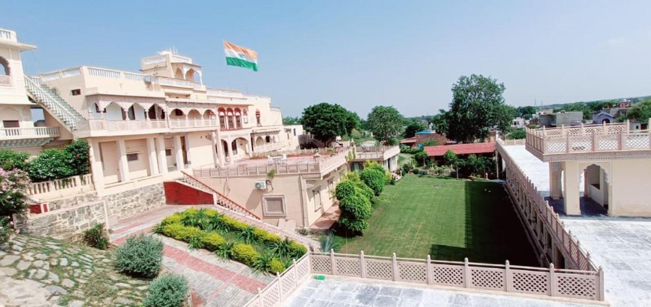 Fort Beejwar Chauhan By Aayams Neemrana Shahjahanpur Экстерьер фото